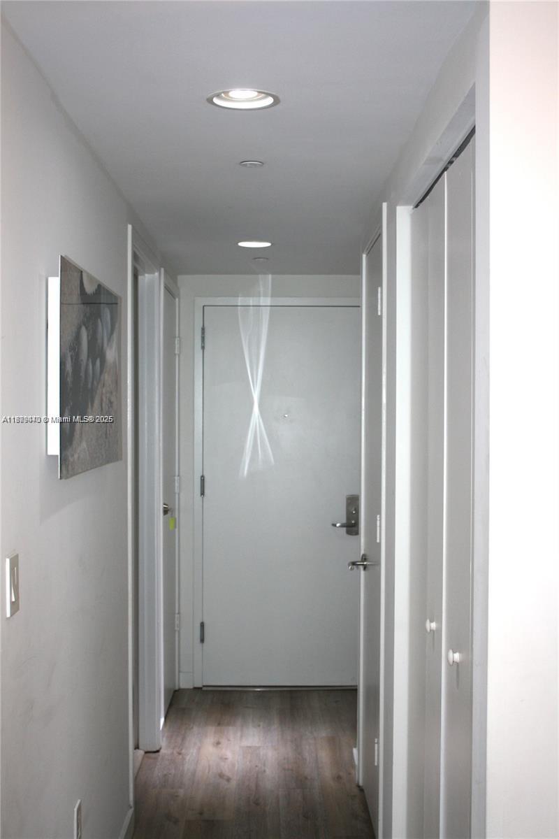 BEACHWALK CONDOMINIUM - Residential Lease