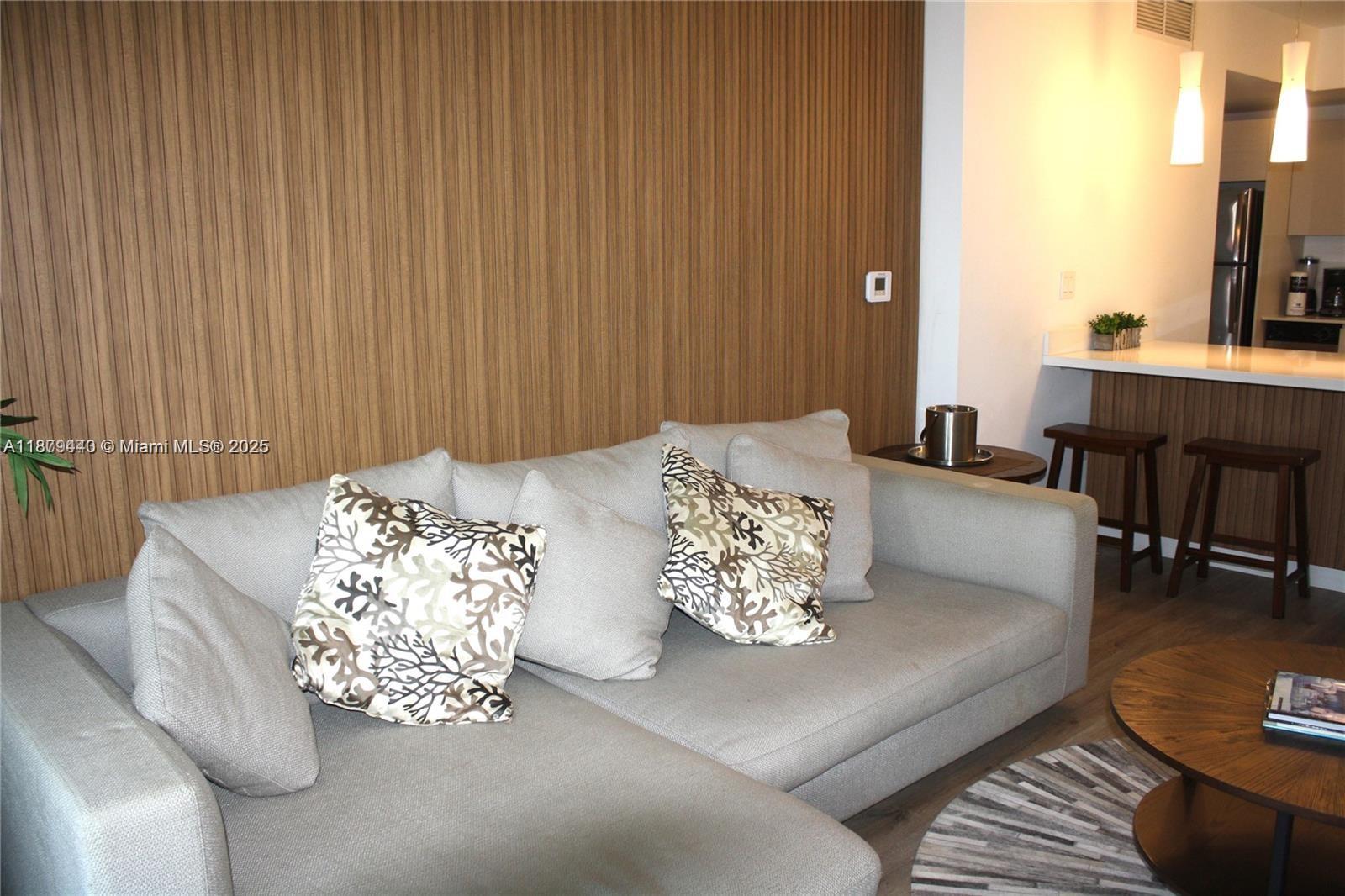 BEACHWALK CONDOMINIUM - Residential Lease