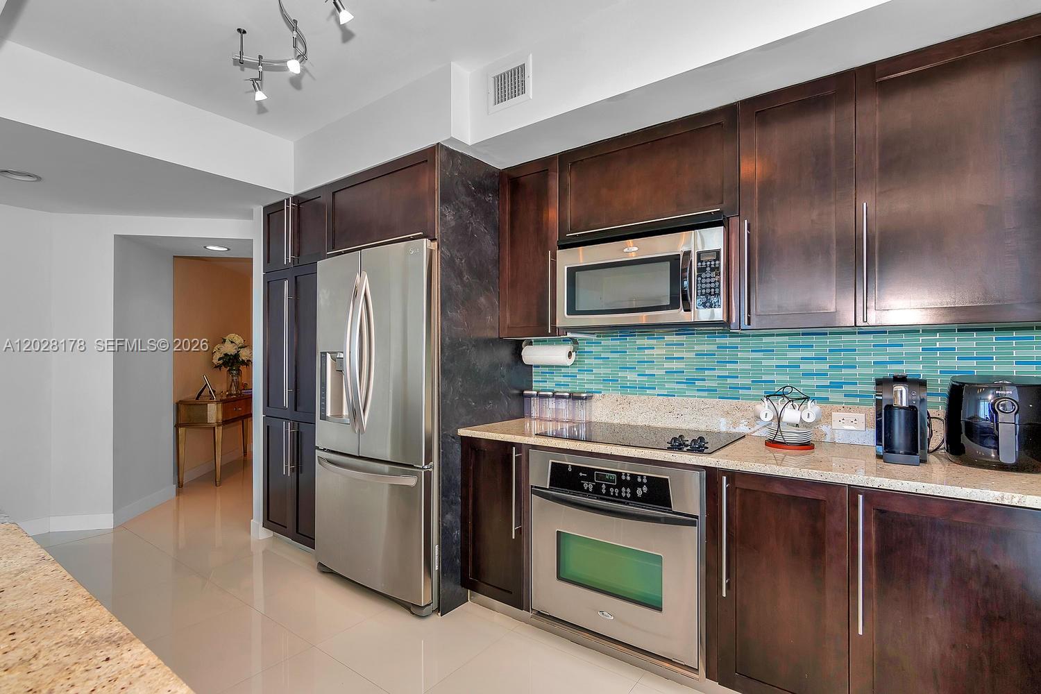 SAPPHIRE FORT LAUDERDALE - Residential