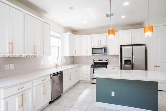 HILLCREST COUNTRY CLUB NO - Residential