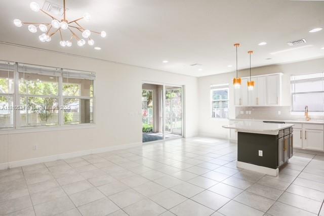 3943 Mahogany Ln