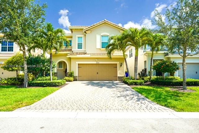 HILLCREST COUNTRY CLUB NO - Residential