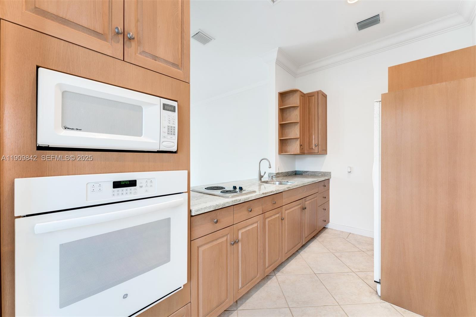 MAR STREET SUB - Residential Lease