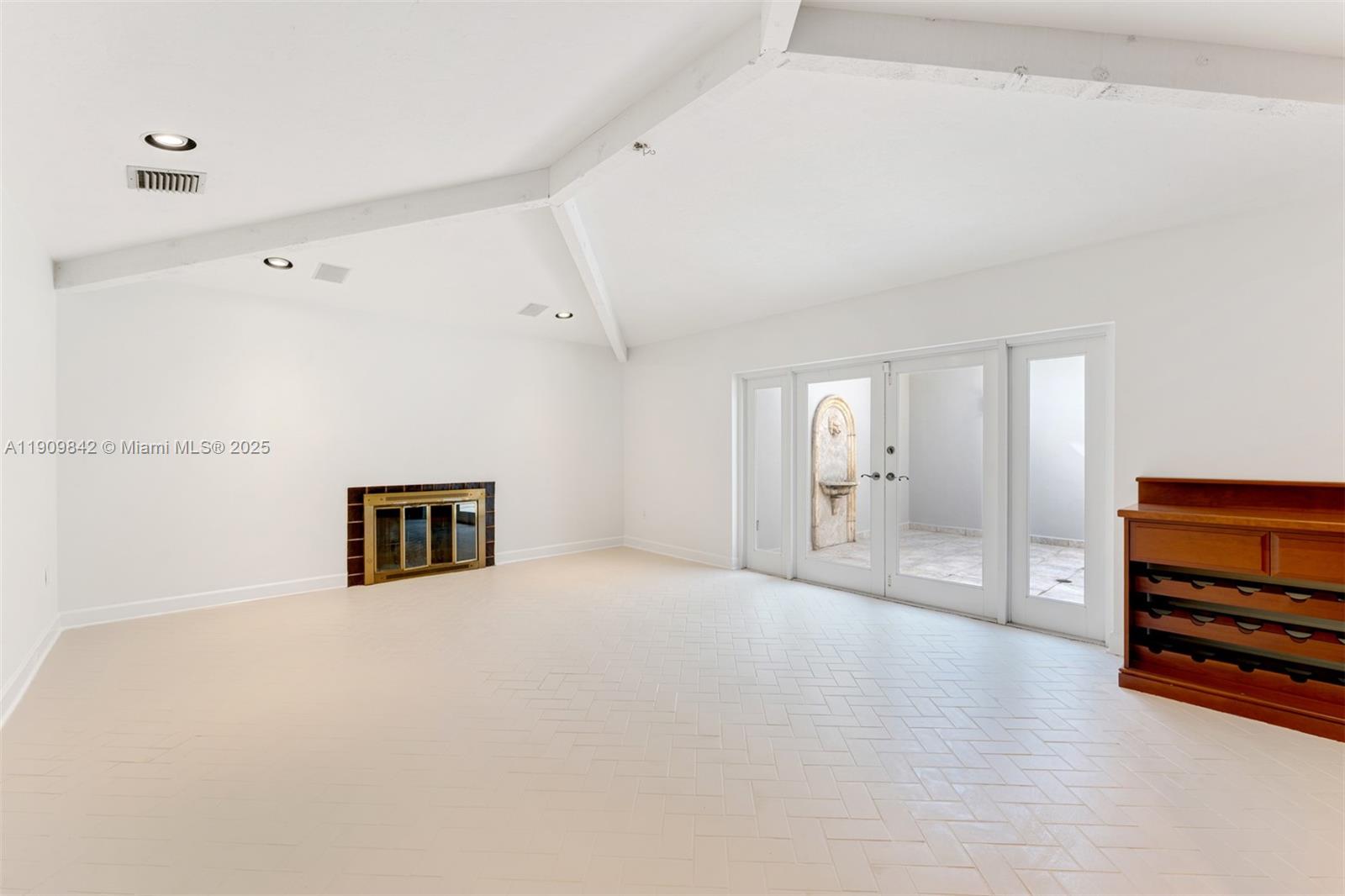 MAR STREET SUB - Residential Lease