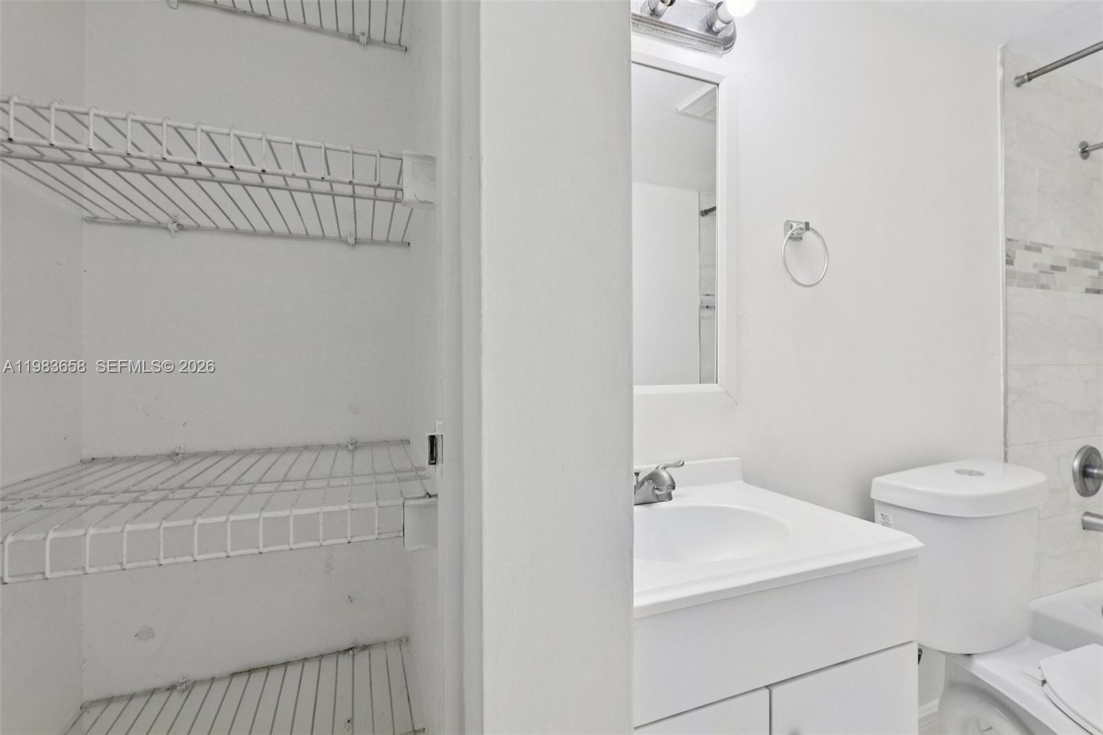 MAGNOLIA LANE CONDO - Residential