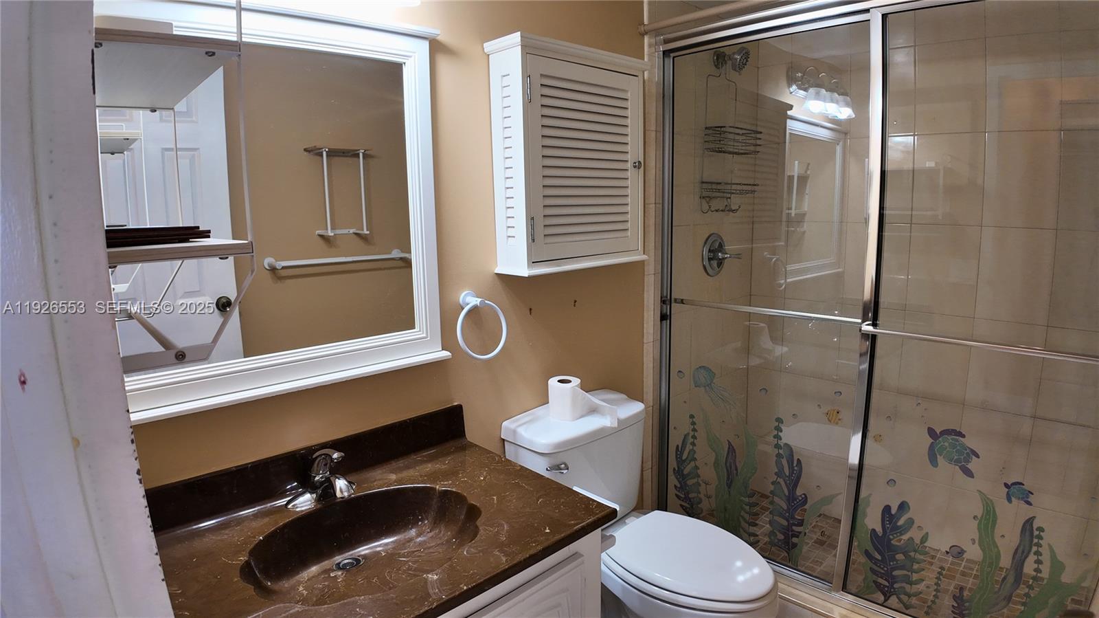 AVANT GARDE CONDO - Residential Lease