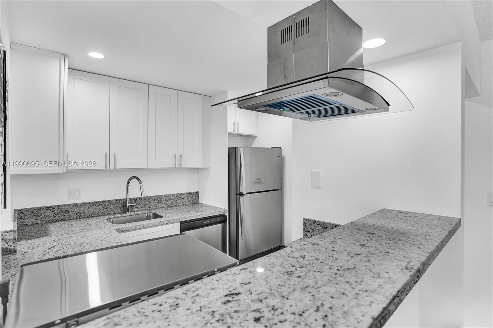 WOOD HUE III CONDO - Residential