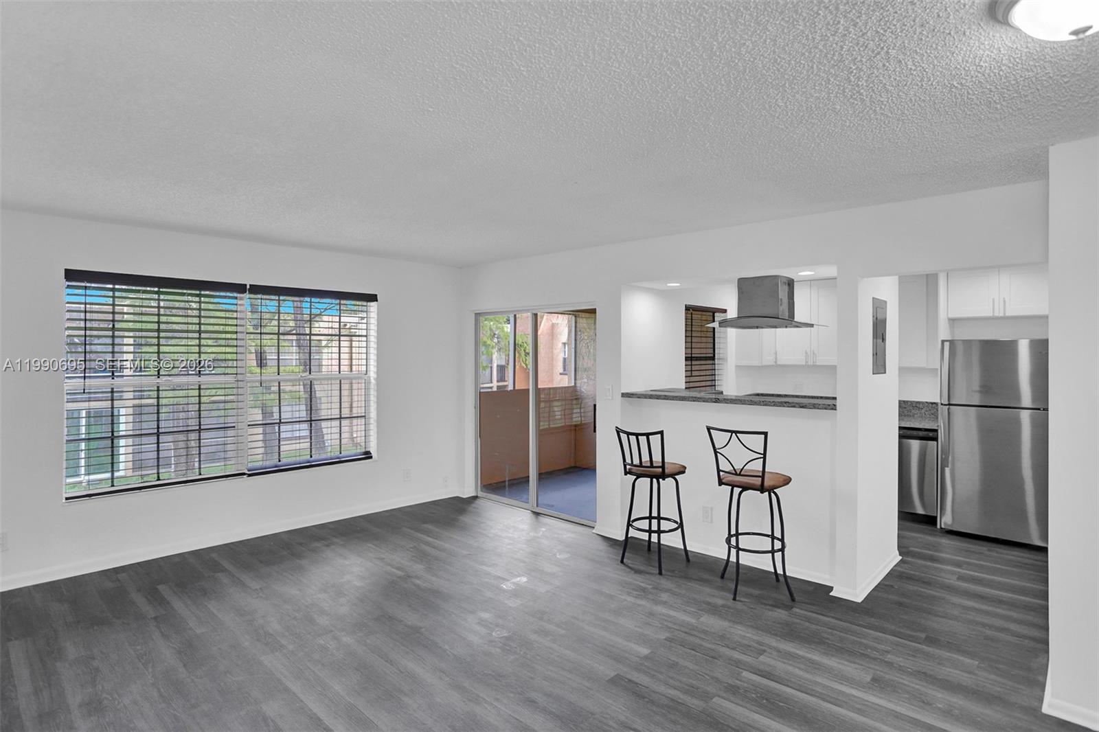 WOOD HUE III CONDO - Residential