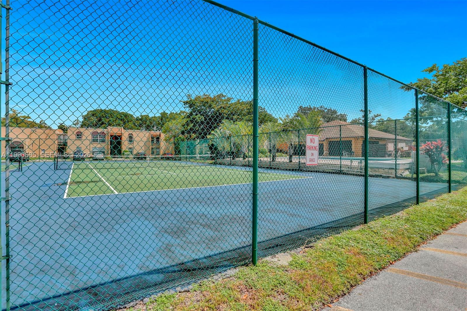 WOOD HUE III CONDO - Residential