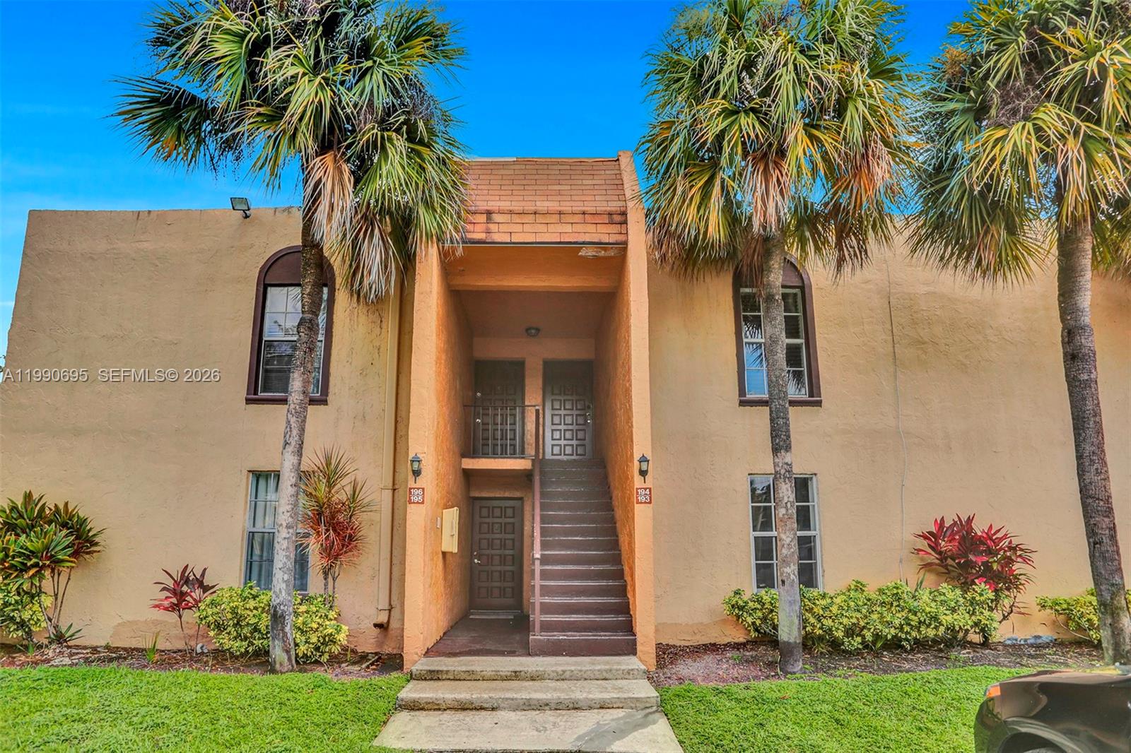 WOOD HUE III CONDO - Residential