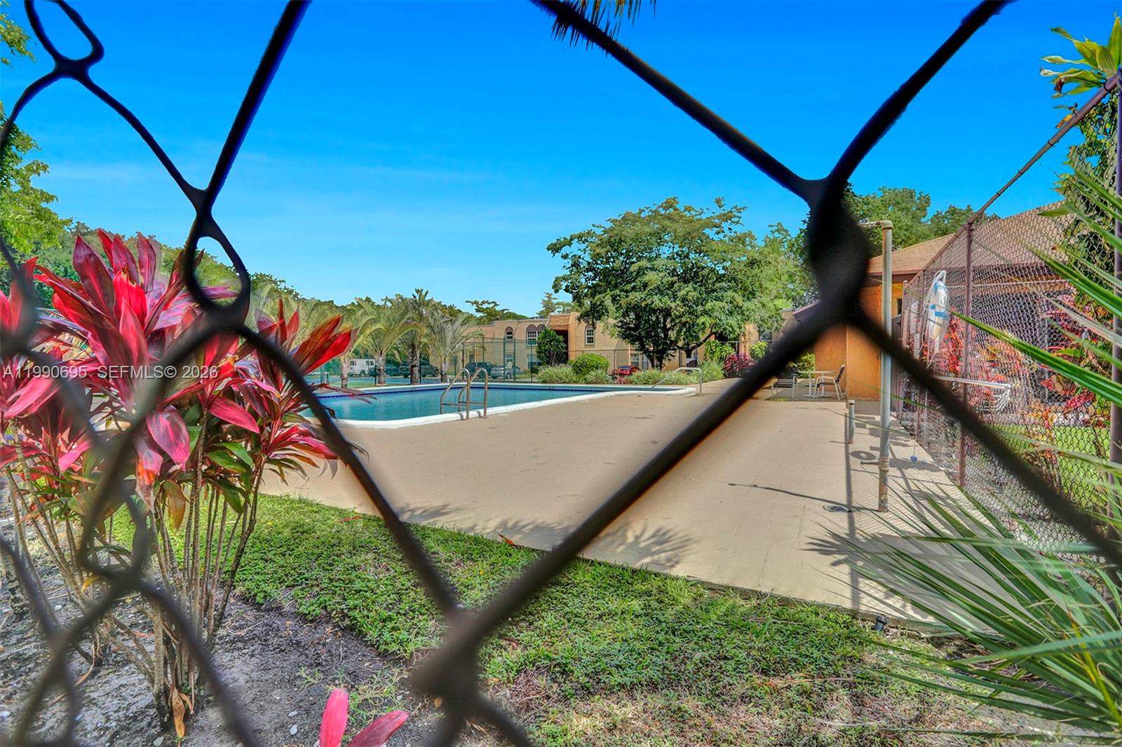 WOOD HUE III CONDO - Residential