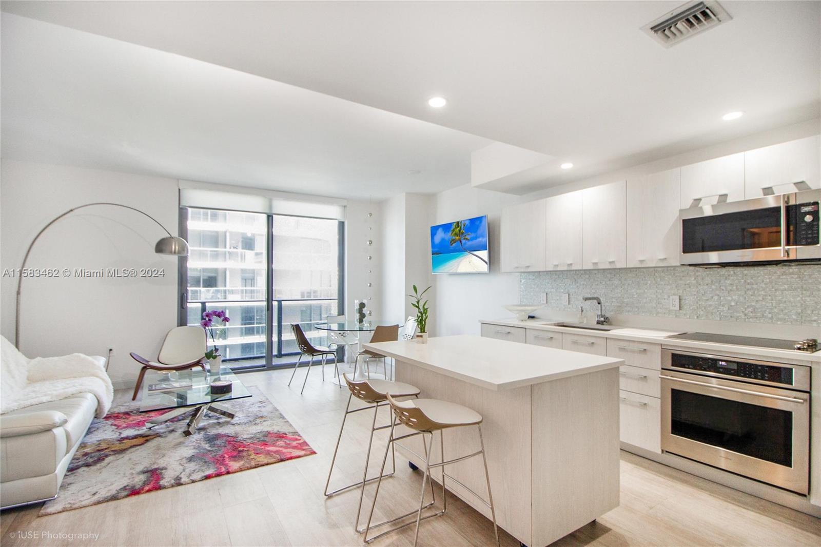 BRICKELL HEIGHTS WEST CON - Residential Lease