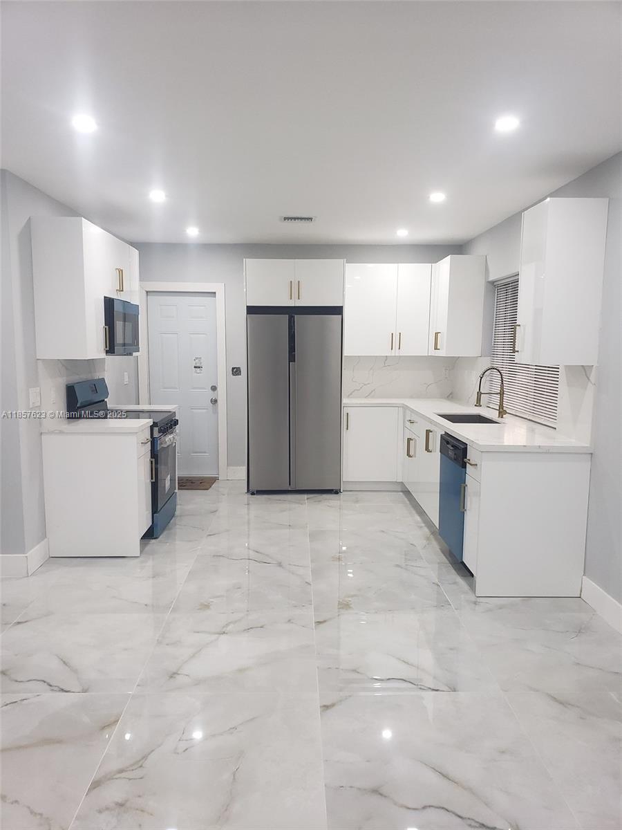 FULFORD HIGHLANDS SECOND - Residential