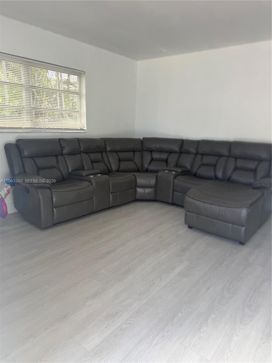 SARATOGA HEIGHTS - Residential