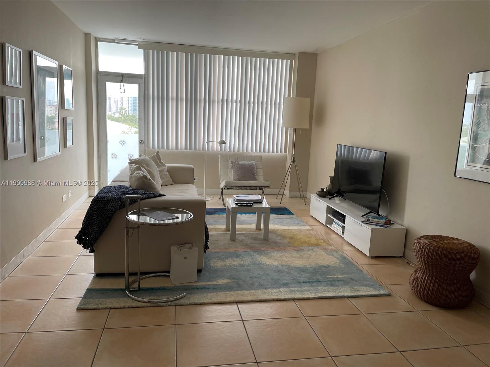 PARKVIEW POINT CONDO - Residential Lease