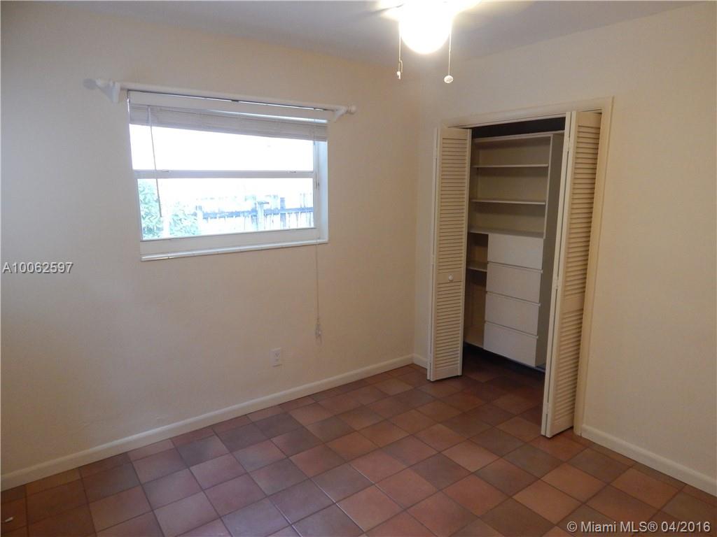 Jackson Peacocks - Residential Lease