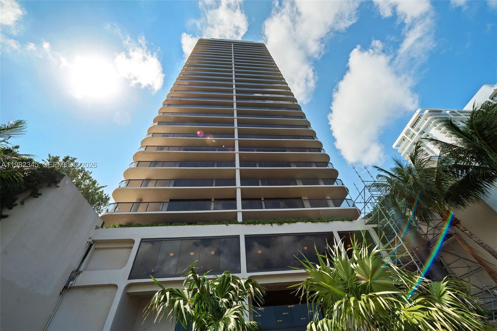 TURNBERRY ISLE SOUTH COND - Residential