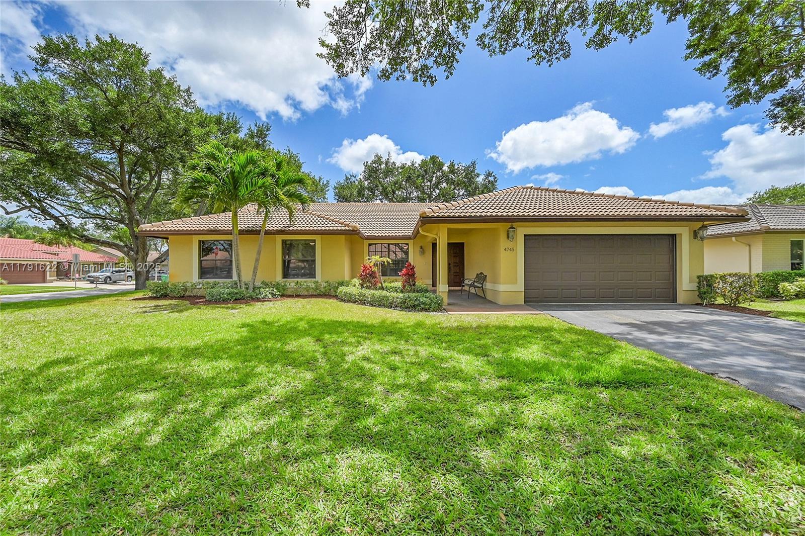 4745 Nw 99th Ln 4745, Coral Springs, Broward County, Florida - 4 Bedrooms  
2 Bathrooms - 