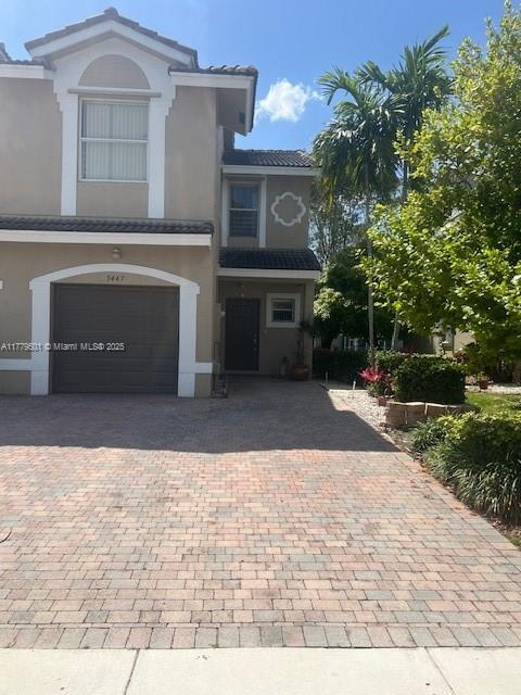 5447 Nw 90th Ter, Sunrise, Miami-Dade County, Florida - 3 Bedrooms  
3 Bathrooms - 