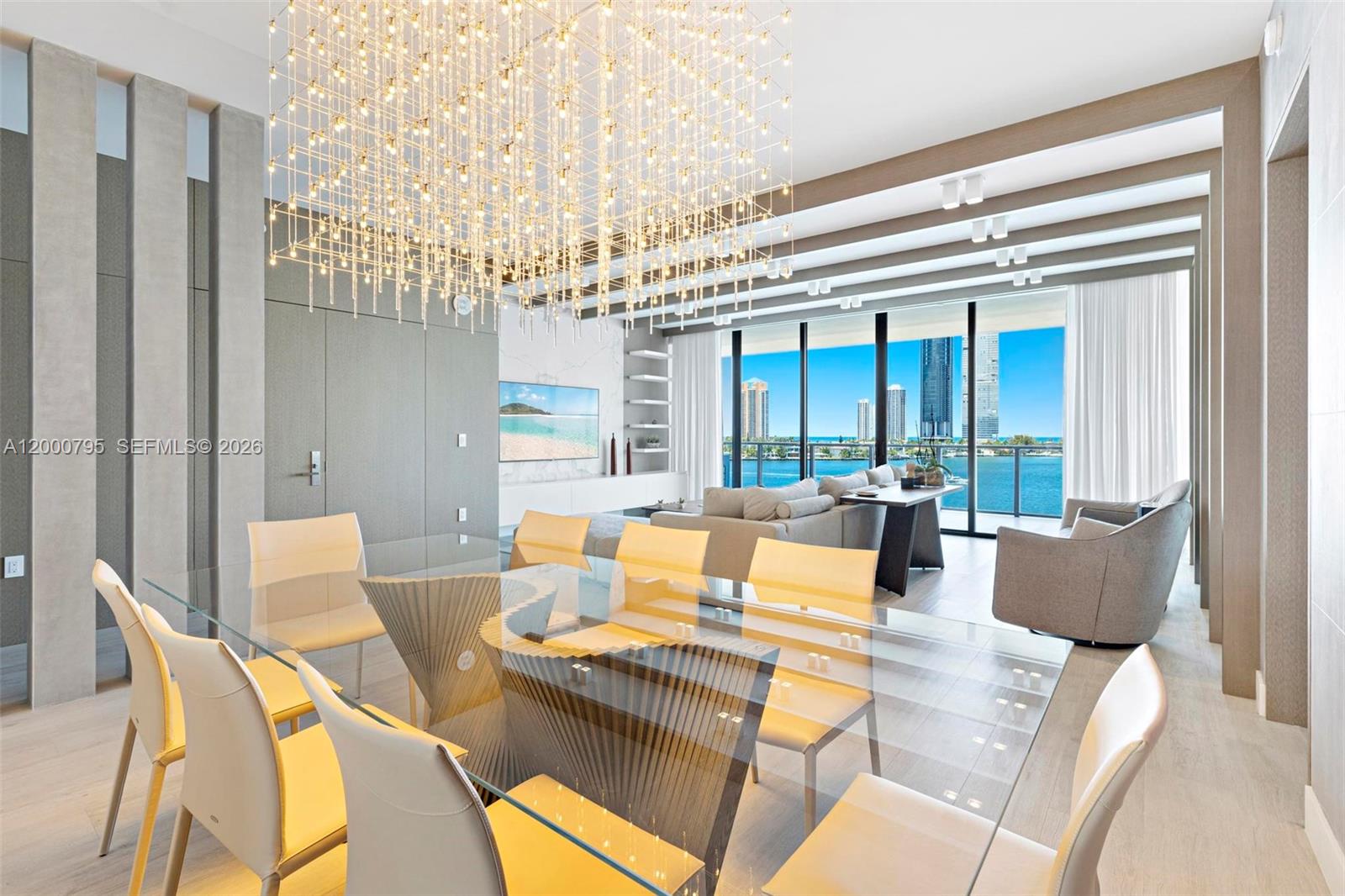 PRIVE CONDO - Residential