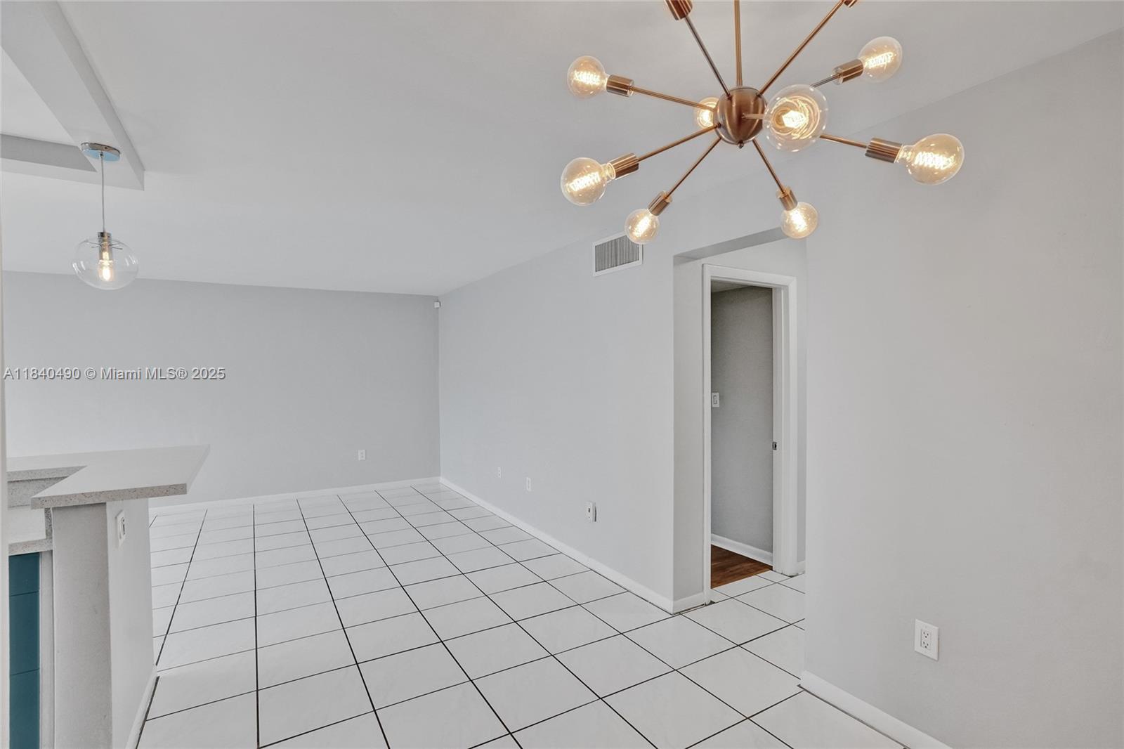 FLAMINGO PARKVIEW CONDO - Residential