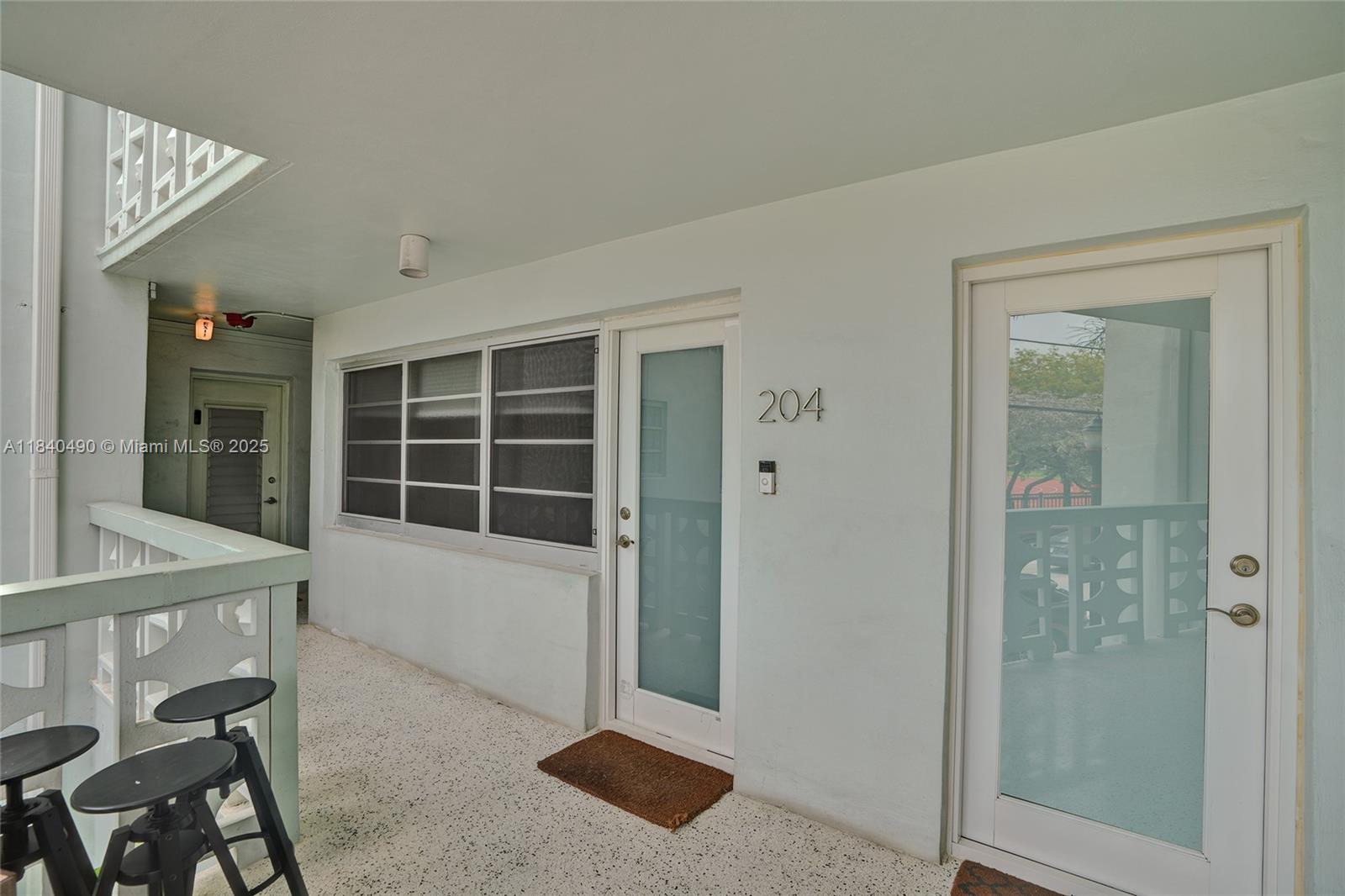 FLAMINGO PARKVIEW CONDO - Residential