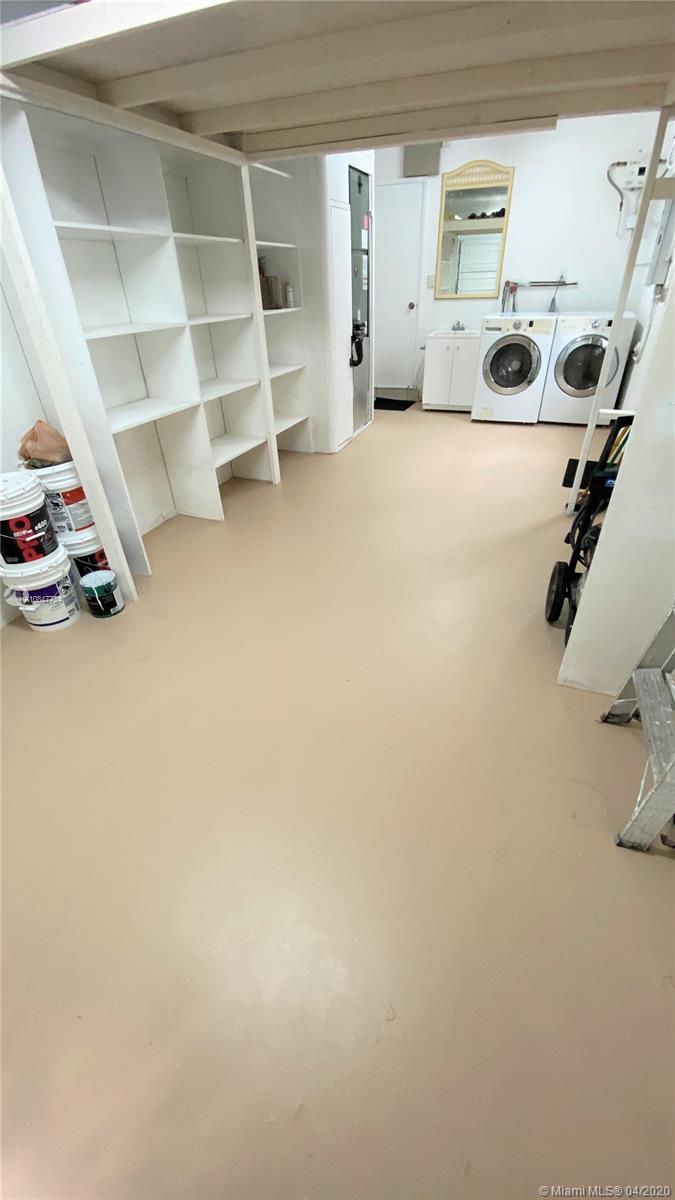 MIRAMAR ISLES SEC 1 - Residential