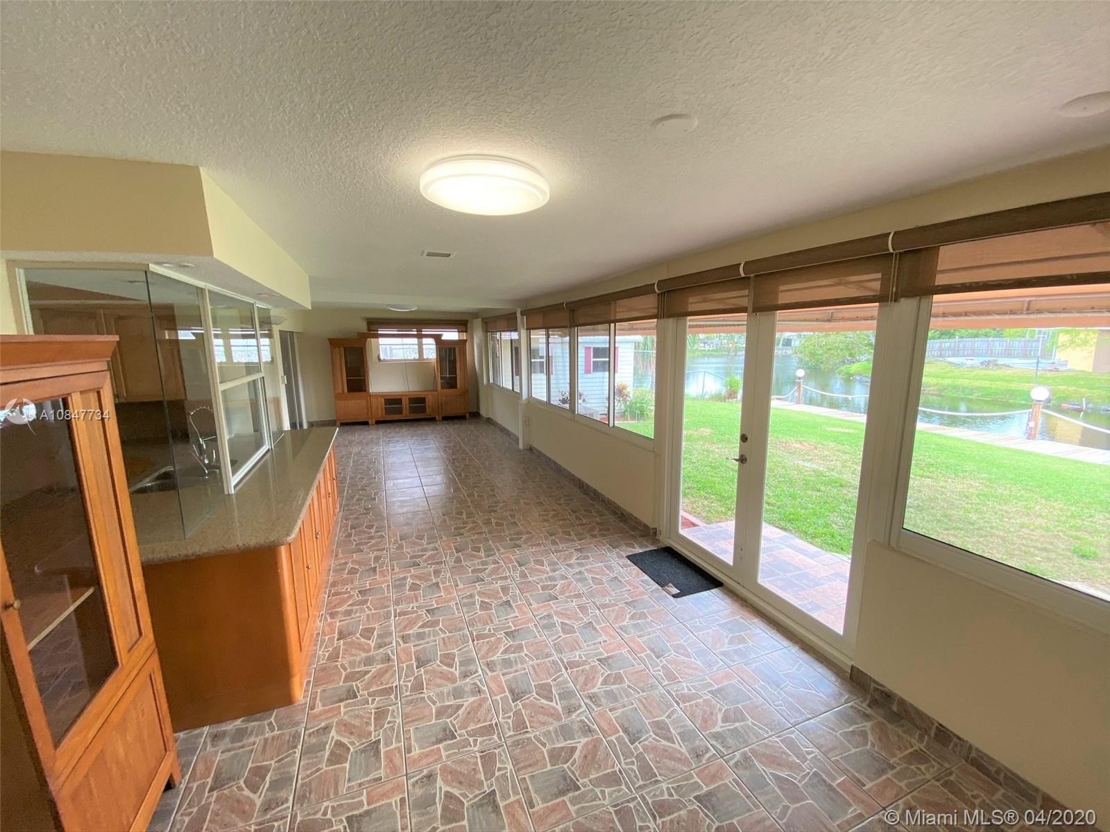 MIRAMAR ISLES SEC 1 - Residential