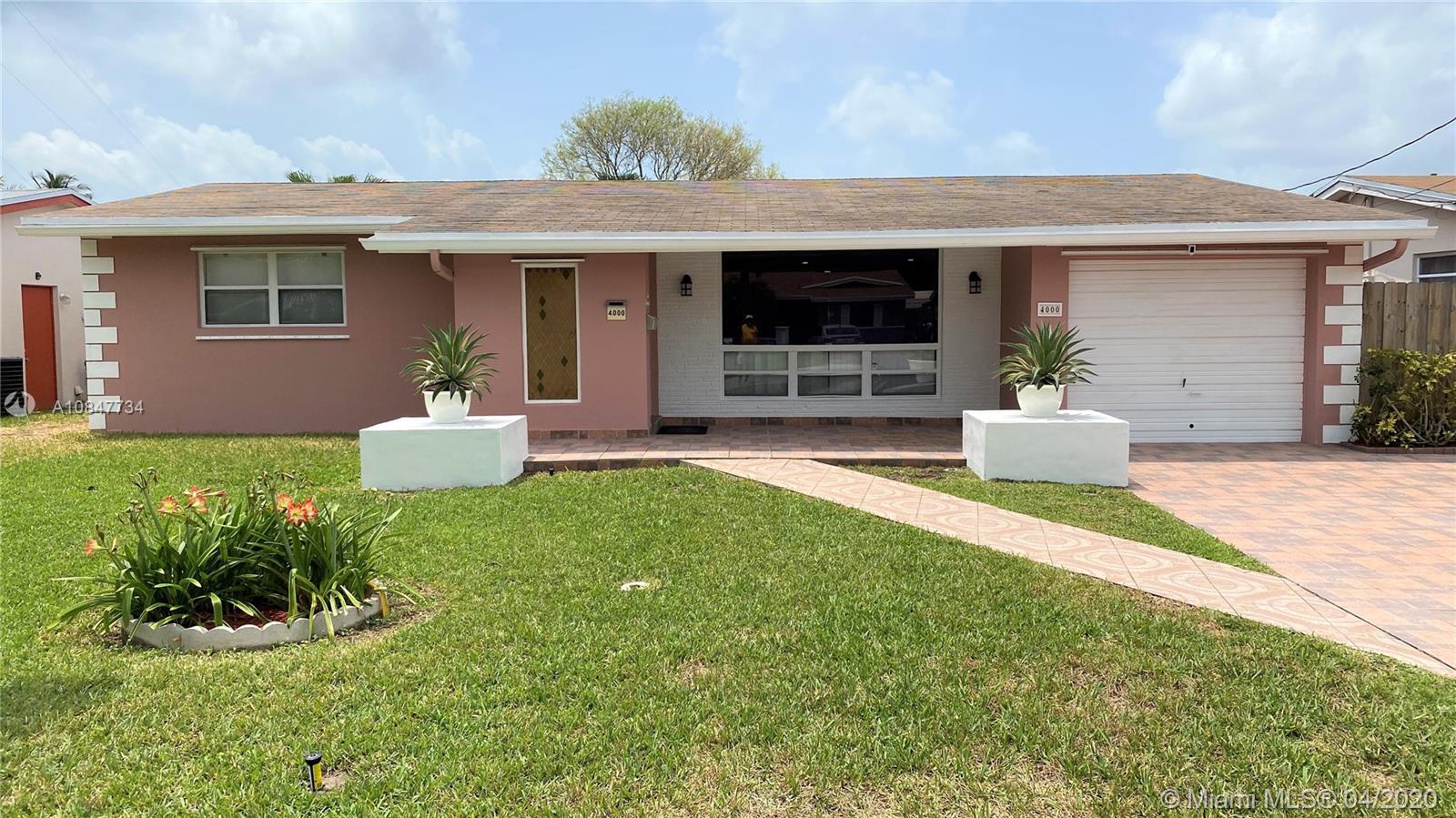 MIRAMAR ISLES SEC 1 - Residential