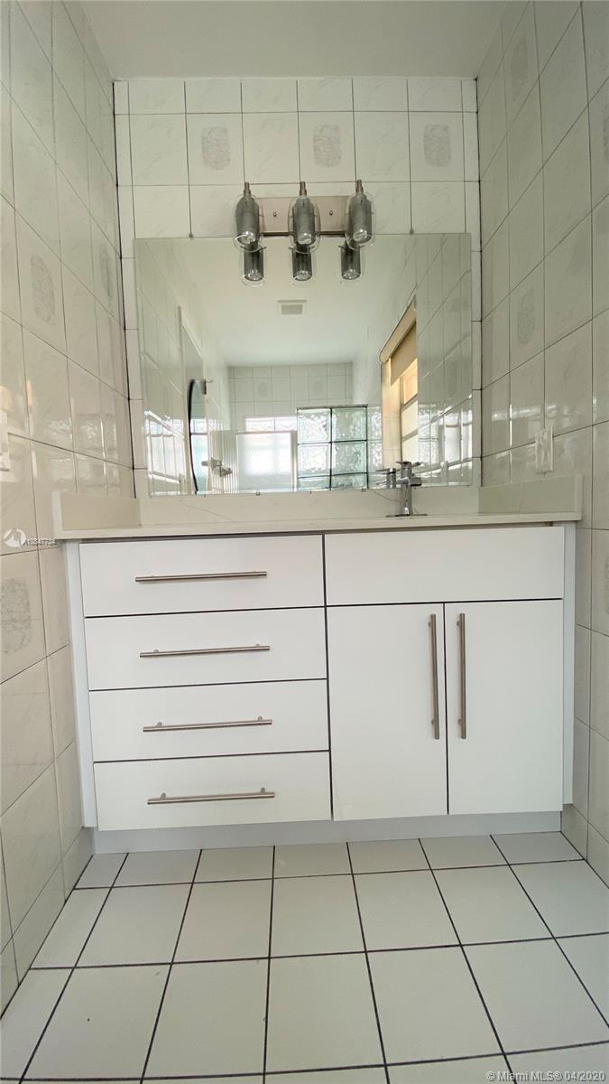 MIRAMAR ISLES SEC 1 - Residential