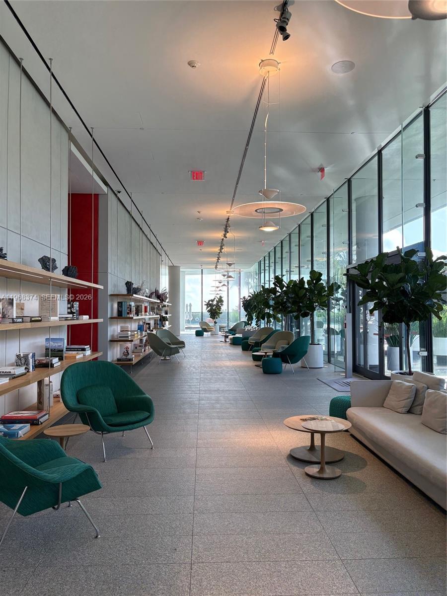 8701 Collins Ave 803