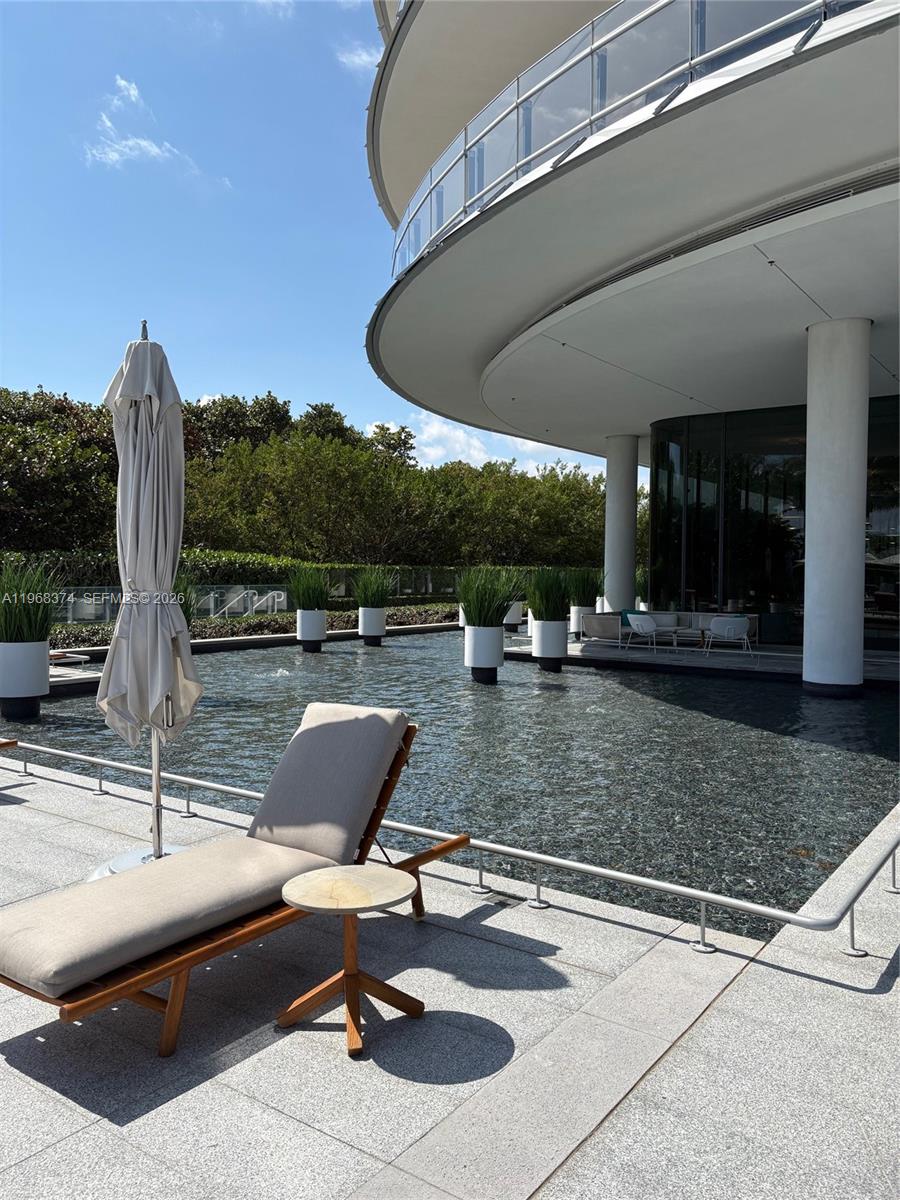 8701 COLLINS AVE CONDO - Residential Lease