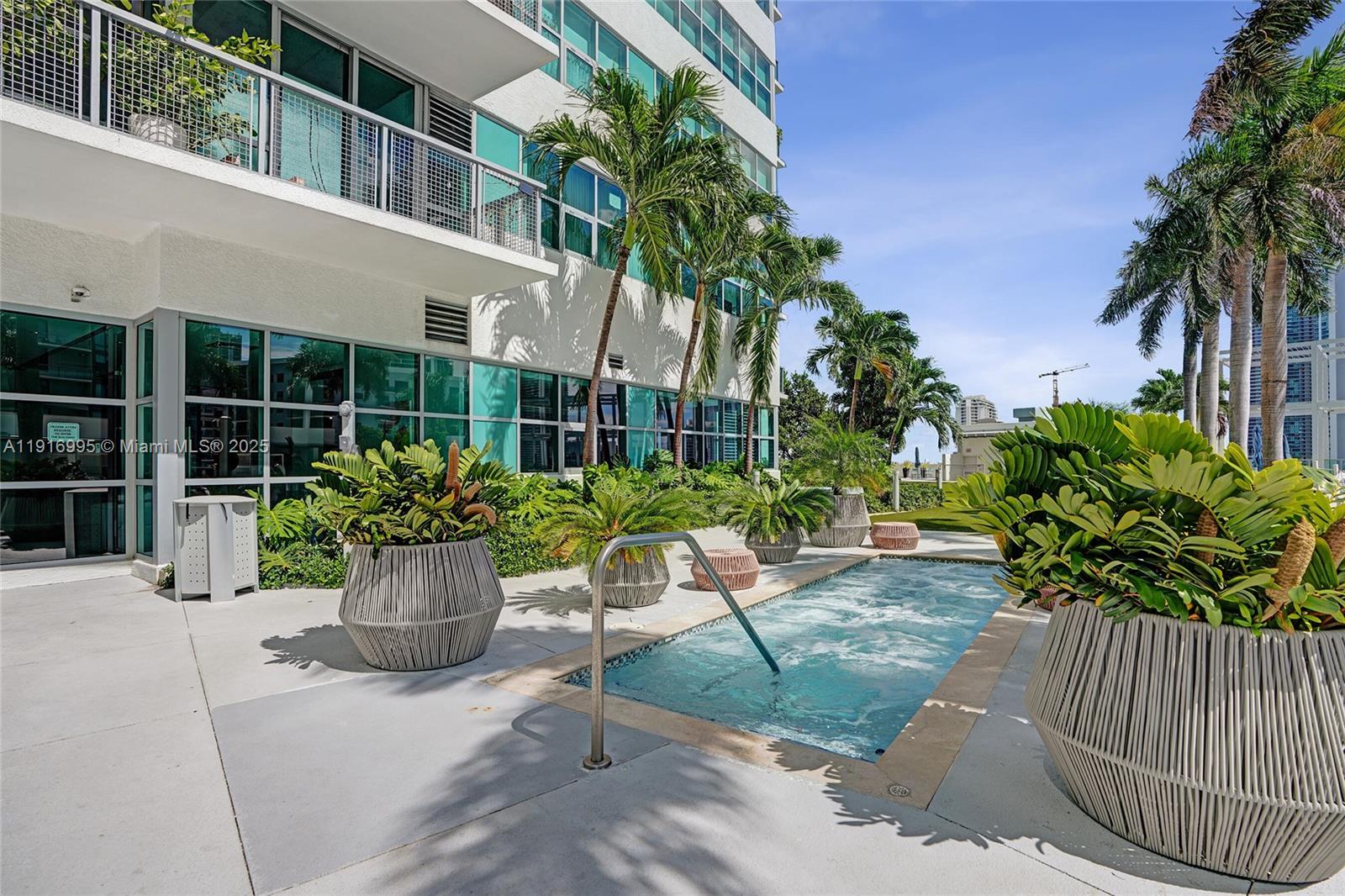 FOUR MIDTOWN MIAMI CONDO - Residential
