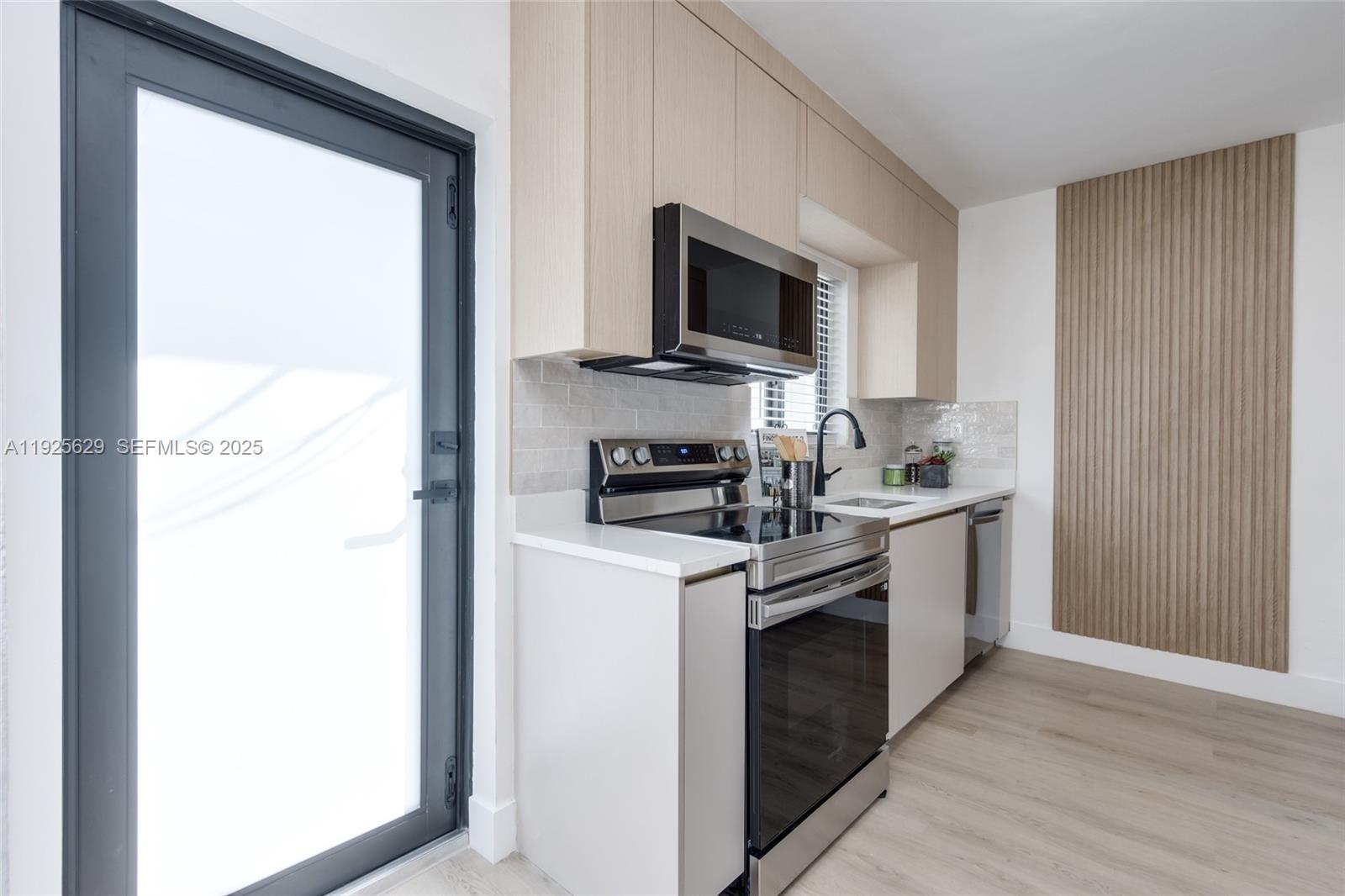 CARL BYOIR - Residential