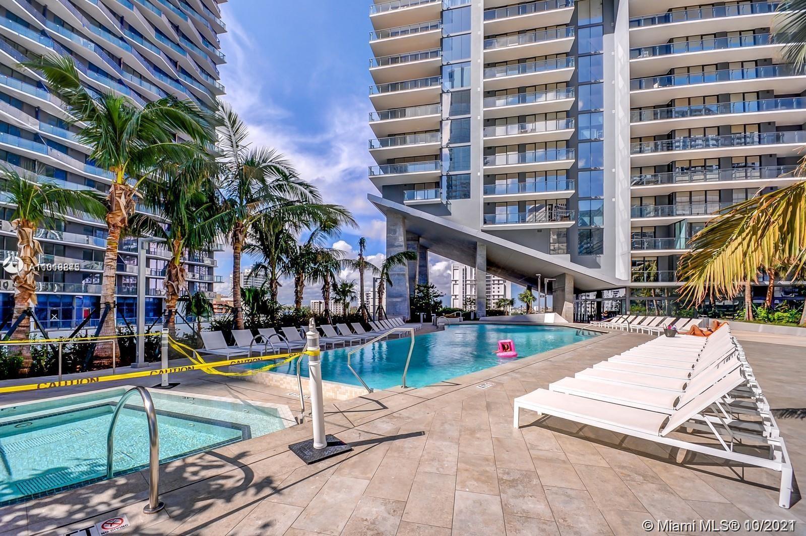 RISE CONDO - Residential
