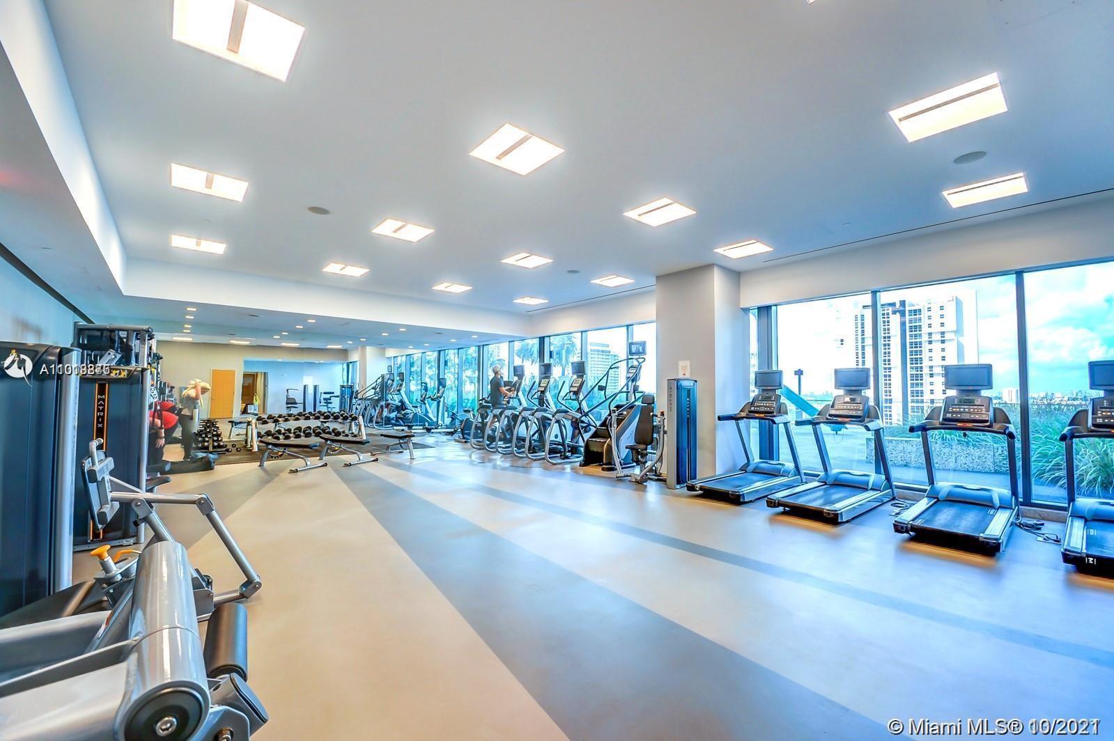 RISE CONDO - Residential