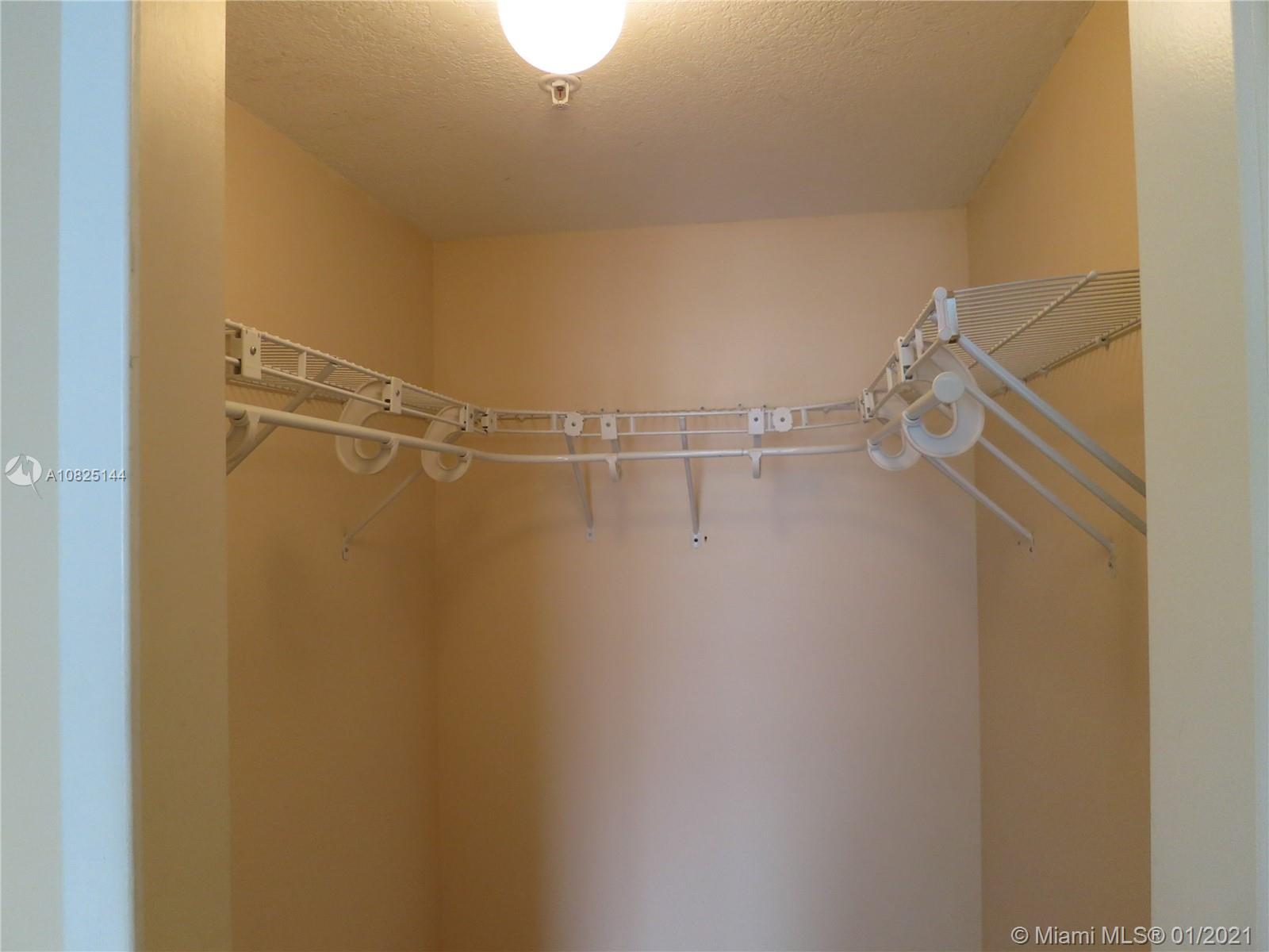 THE SAIL - Residential