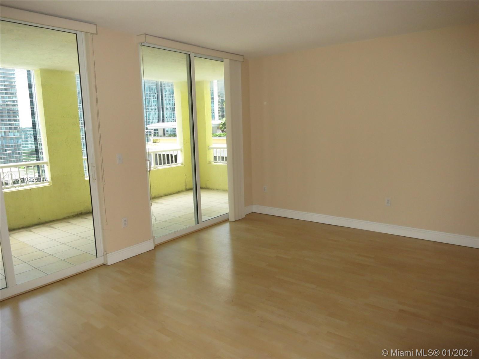 THE SAIL - Residential