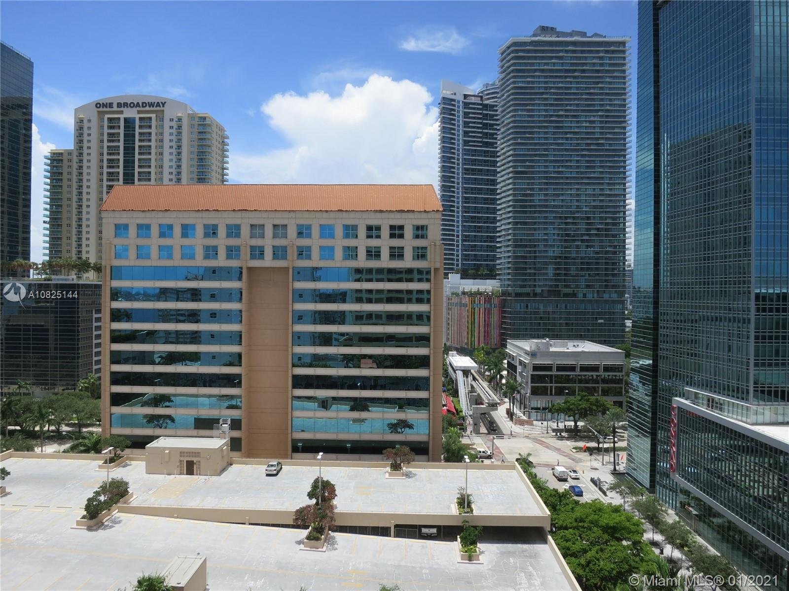 THE SAIL - Residential