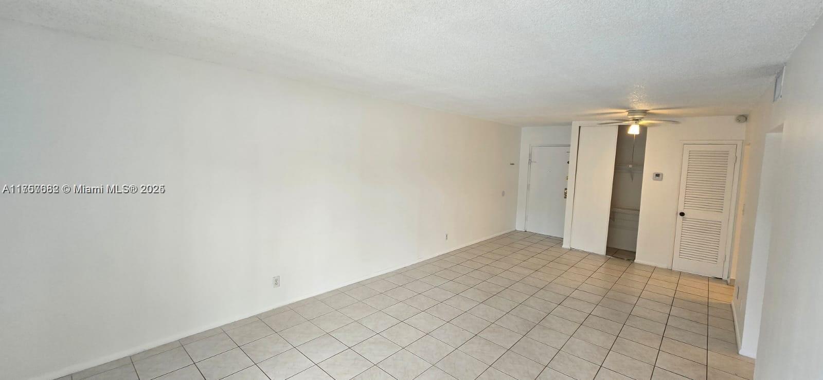 NEWPORT CONDO - Residential