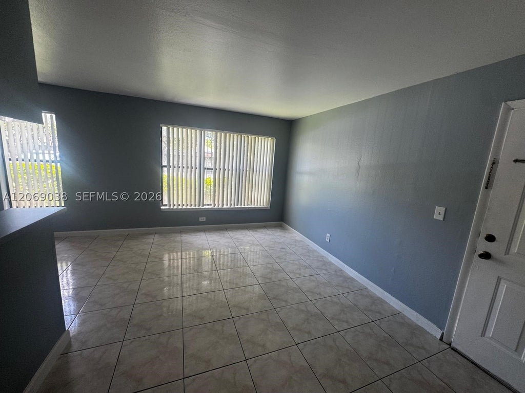 Photo of 8793 NW 39th St #7 blgd, Sunrise, FL 33351 (MLS # A12069038)