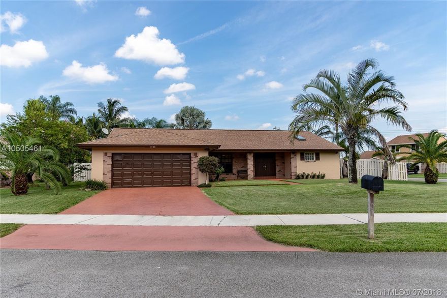 Spacious One of a kind 3/2 pool home. Recently remodeled, gorgeous Kitchen, dining and living area, granite counter tops, real wood floors, new exterior paint, diamond brite just redone on pool. Large pool deck with gazebo, great for entertaining. Stainless steel appliances, open floor plan with split bedrooms. Oversized corner lot. Turn-key ready. New A/C with 10 year warranty just installed on 7/23/18. Super quiet neighborhood. Close to all major highways, great schools. Come and take advantage of this opportunity. It won’t last long!