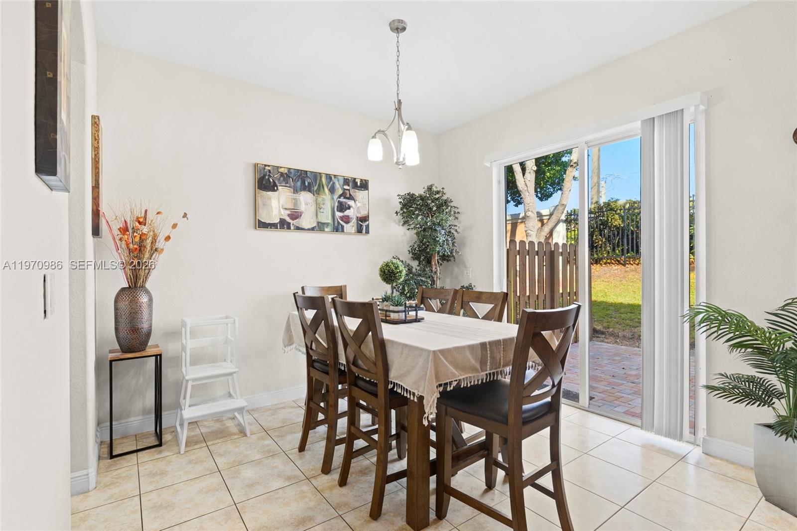 HILLSBORO ASSOCIATES PLAT - Residential