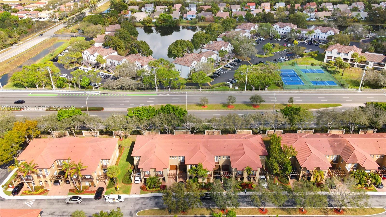 HILLSBORO ASSOCIATES PLAT - Residential