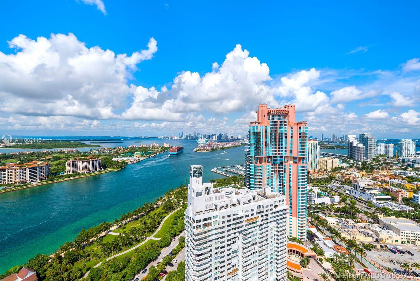 CONTINUUM ON SOUTH BEACH - Residential