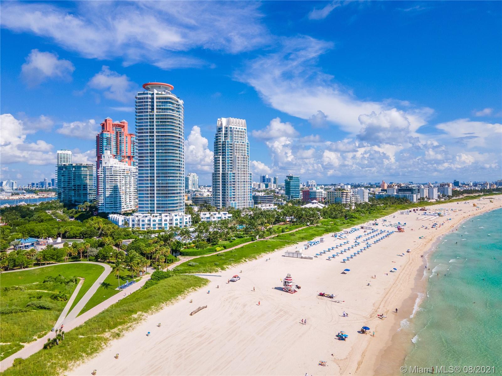 CONTINUUM ON SOUTH BEACH - Residential