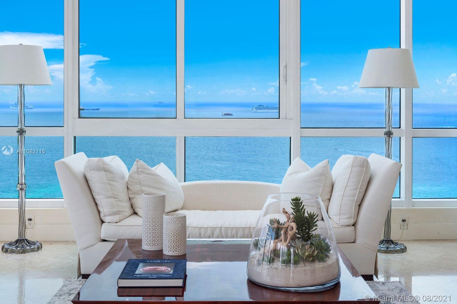 CONTINUUM ON SOUTH BEACH - Residential