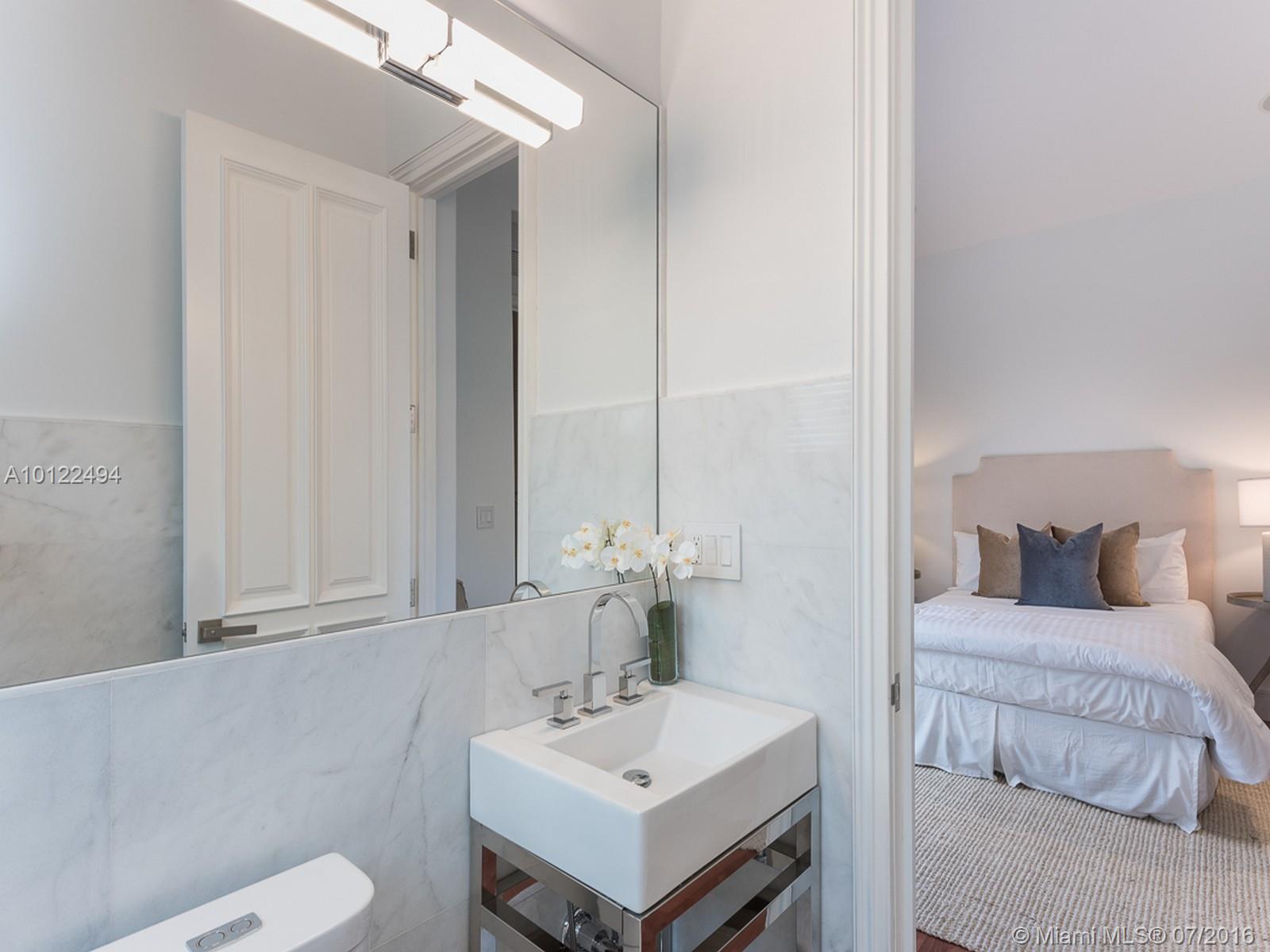 Hibiscus Island - Residential