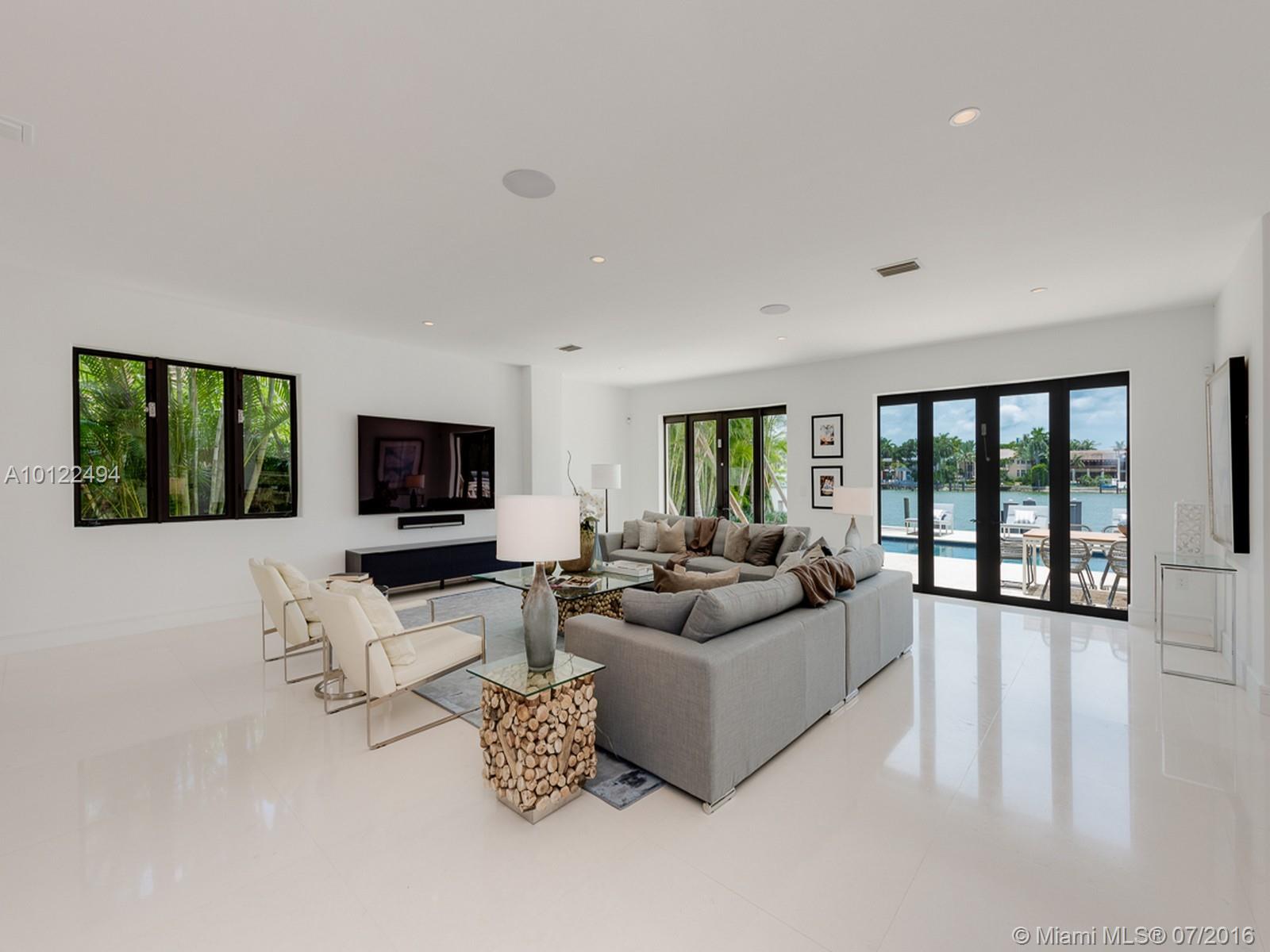 Hibiscus Island - Residential