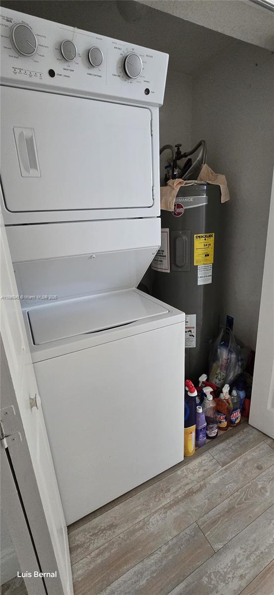 TROPICAL LANDINGS CONDO - Residential